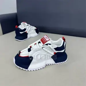 High Quality Sneakers
