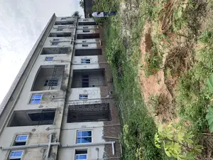 Furnished Studio Apartment in Students Hostel, Owerri for sale