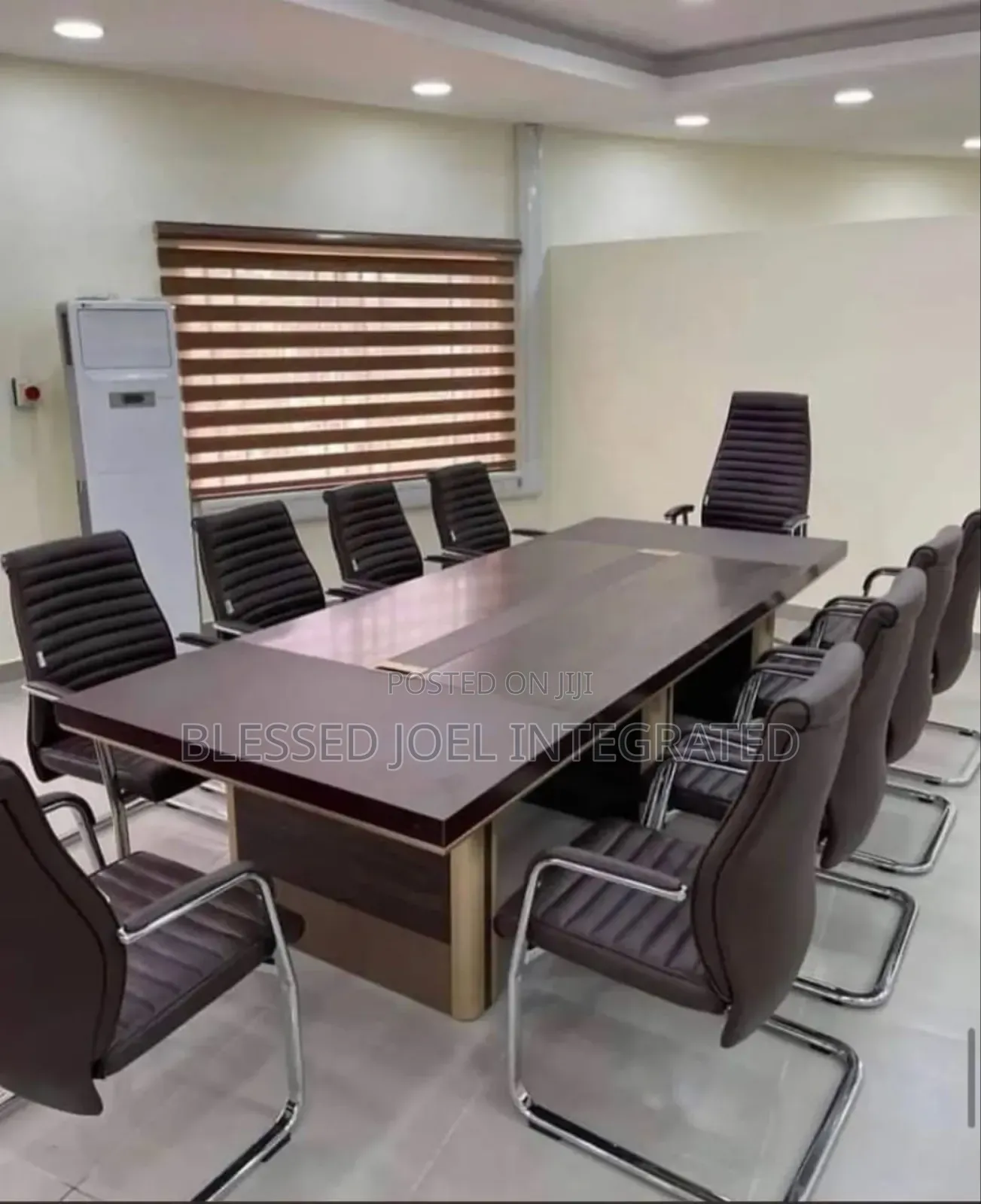 10 Seaters Conference Table