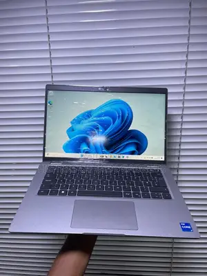 New Laptop Dell Latitude 5440 16GB Intel Core I7 SSD 512GB