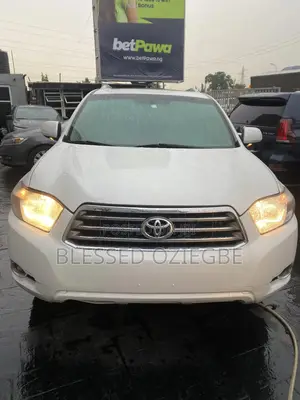 Toyota Highlander 2011 White