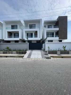 5bdrm Duplex in Lekki Phase 1 for sale