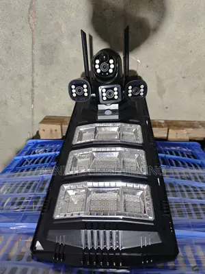Ai Solar Camera and Lighting Equipped With a Dual-Layer 450w Ultra-Wi-