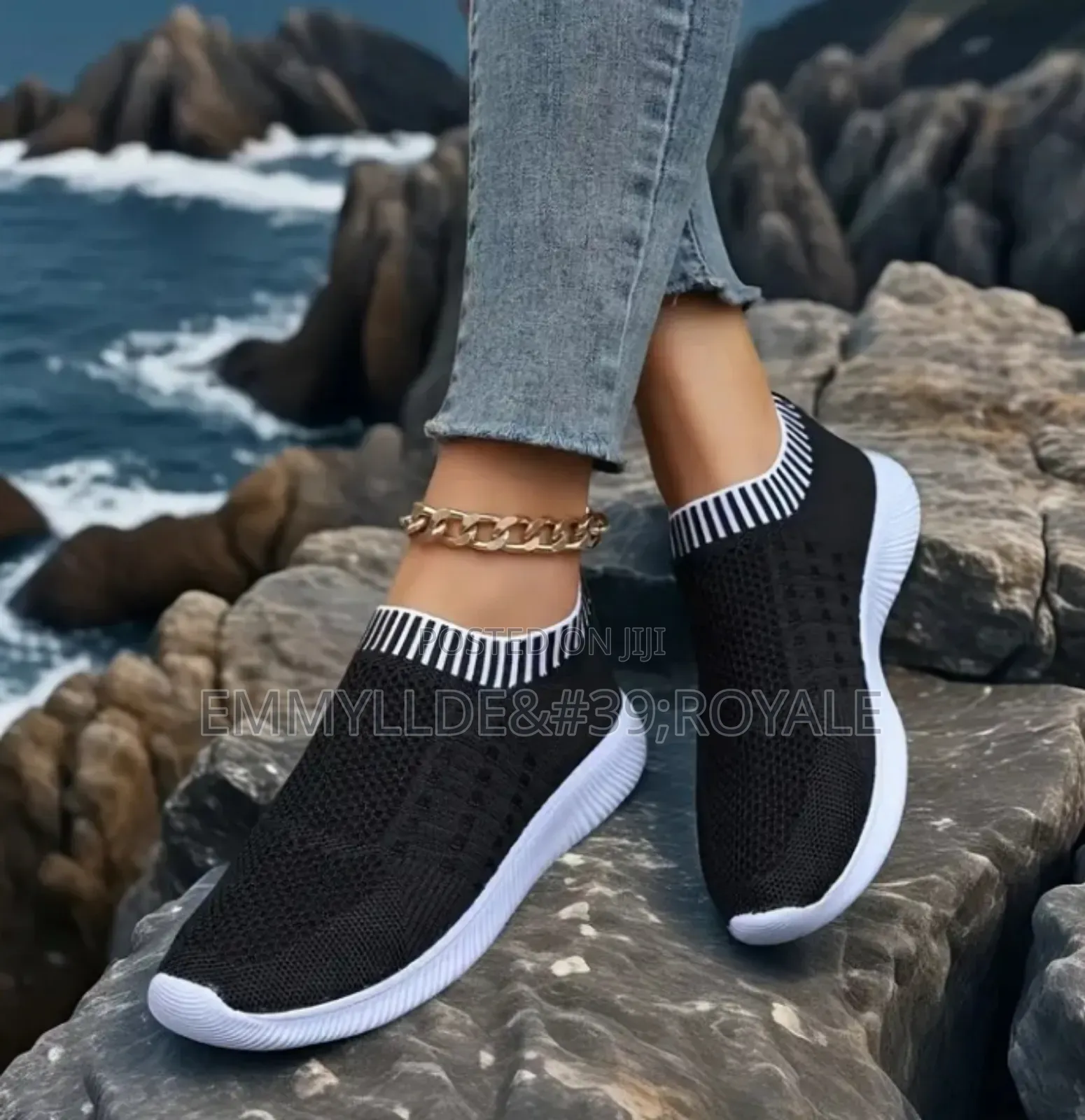 Female Breathable Sock Sneaker Reddish Brown