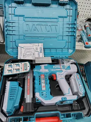 35mm 20v Total Concrete Nailer