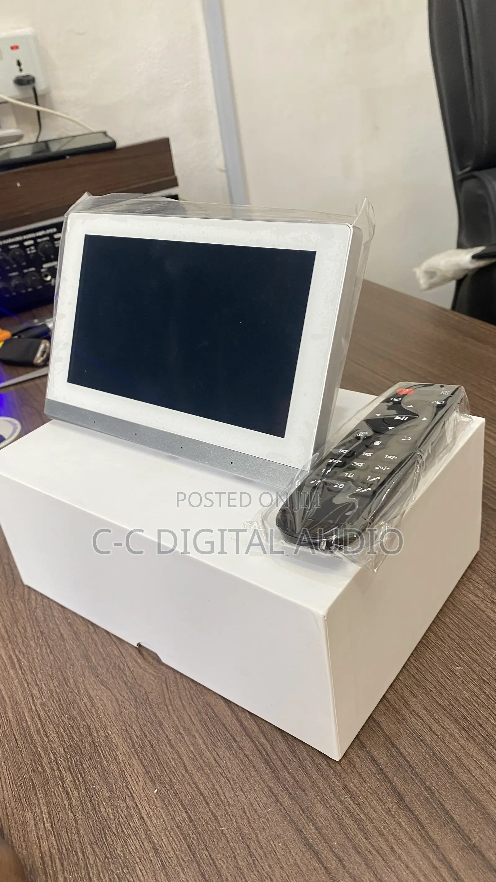 7 Inches Inwall Smart Amplifier