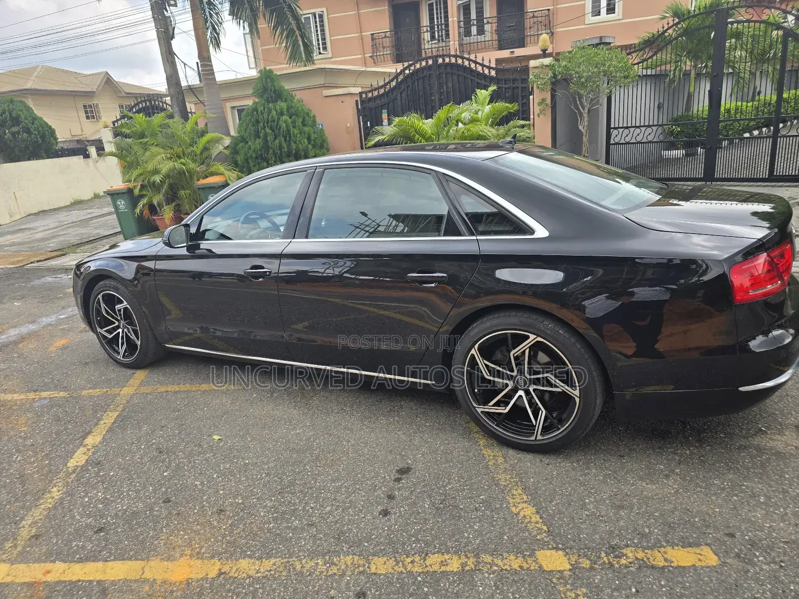 Audi A8 L 3.0T 2013 Black