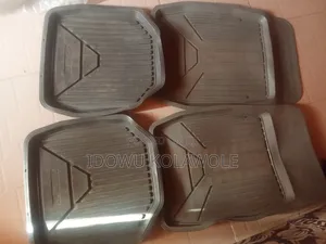 Car Rubber Foot Mat