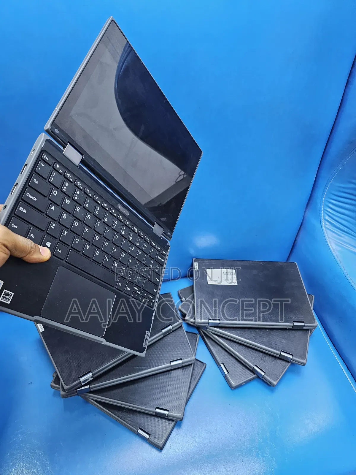 Laptop Lenovo 300e 4GB Intel Celeron SSD 1T