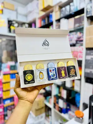 Lattafa Gift Set 5 in 1