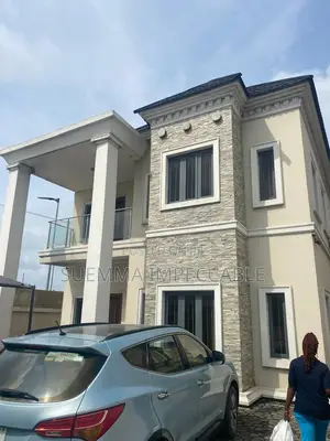 5bdrm Duplex in Lekki Expressway for rent