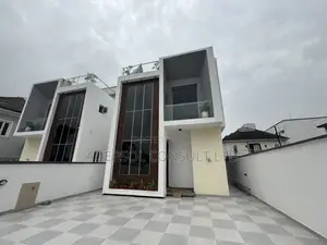 5bdrm Duplex in Chevron for sale