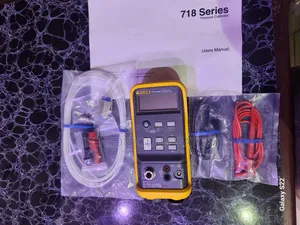 Fluke 718 Series Pressure Calibrator