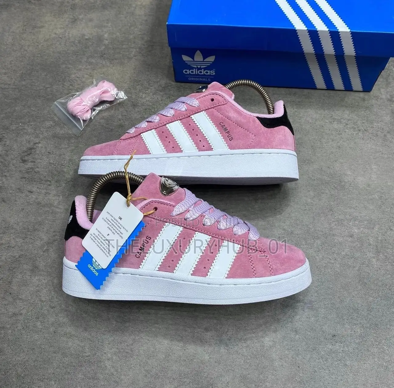 Trendy Adidas Campus Sneakers
