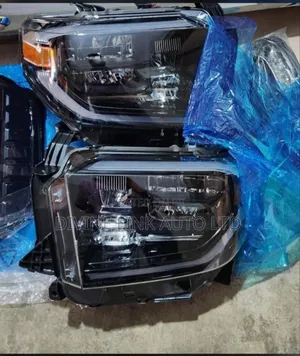 Front Light for Toyota Tundra