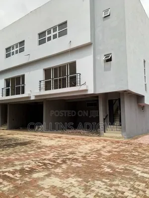 5bdrm Maisonette in Ikoyi, Awolowo Road for rent