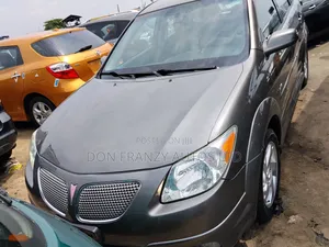 Pontiac Vibe AWD 2006 Gray
