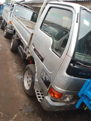 Nissan Cabstar Truck Normal Bucket