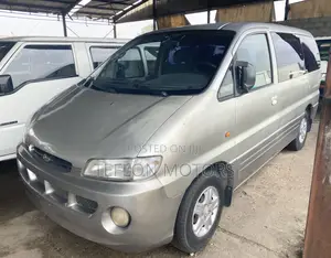Hyundai H1 2005 Grey
