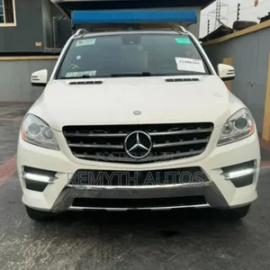 Mercedes-Benz M Class ML350 4MATIC 4dr SUV AWD (3.5L 6cyl 7A) 2015