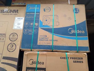 Midea 1.5hp Air Conditioner Split Unit.