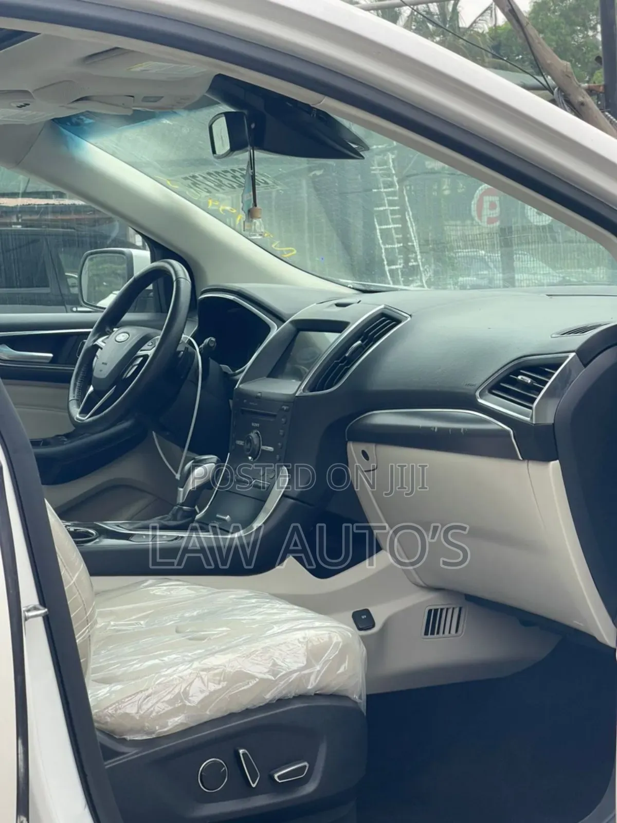Ford Edge Titanium 4dr AWD (2.0L 4cyl 6A) 2016 White