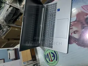 New Laptop HP 15s 16GB Intel Core I7 SSD 1T
