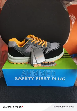 Safety First Plug Safety Shoe