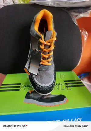 Safety First Plug Safety Shoe
