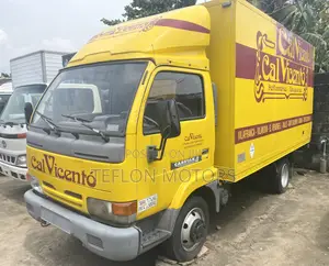 Nissan Clipper 2008 Yellow