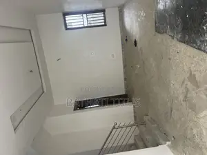 4bdrm Duplex in Life Camp for rent