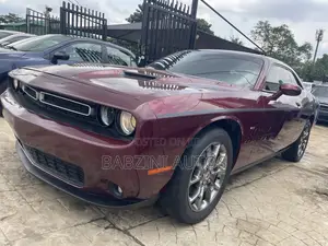 Dodge Challenger GT AWD 2018