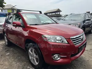 Toyota RAV4 2012 Red