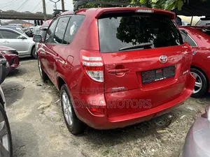 Toyota RAV4 2012 Red