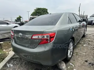 Toyota Camry 2013