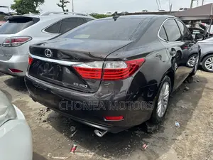 Lexus ES 2016 Black