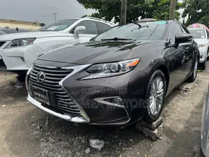 Lexus ES 2016 Black