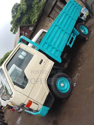 Toyota Dyna 150 Truck Petrol