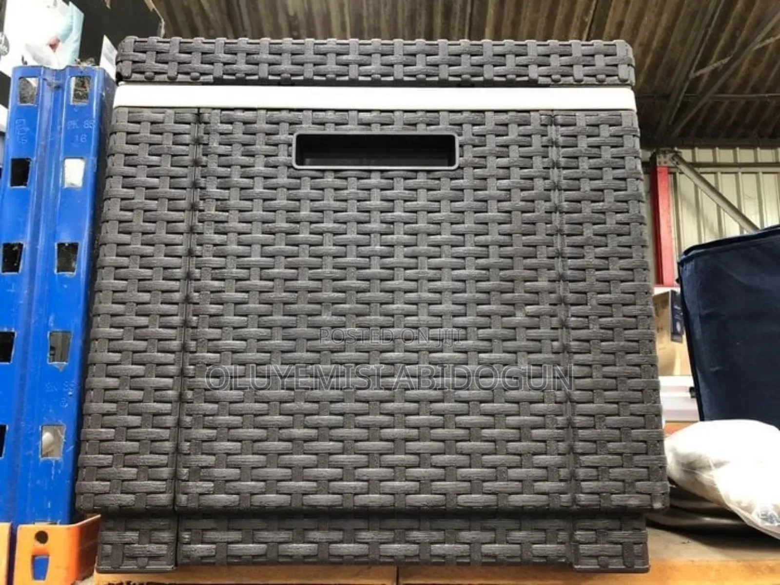 Allibert Ice Cube Storage