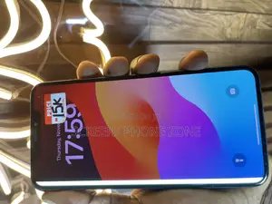 Xsmax Screen