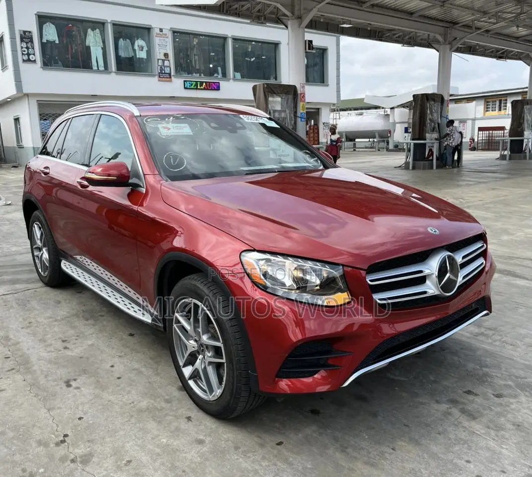Mercedes-Benz GLC-Class 2019 Red