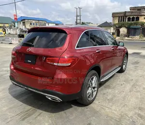 Mercedes-Benz GLC-Class 2019 Red