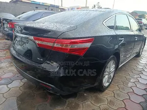 Toyota Avalon XLE 4dr Sedan (3.5L 6cyl 6A) 2014 Black