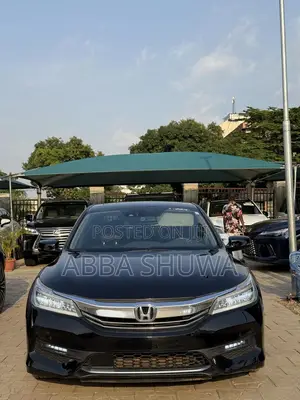 Honda Accord Touring V6 4dr Sedan FWD (3.5L 6cyl 6A) 2017 Black