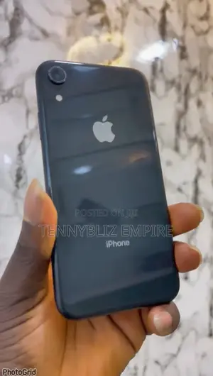 Apple iPhone XR 64 GB Black