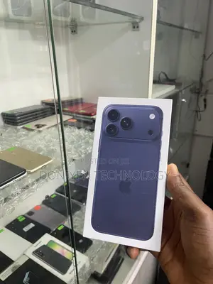 New Apple iPhone 17 Pro Max 256 GB Blue