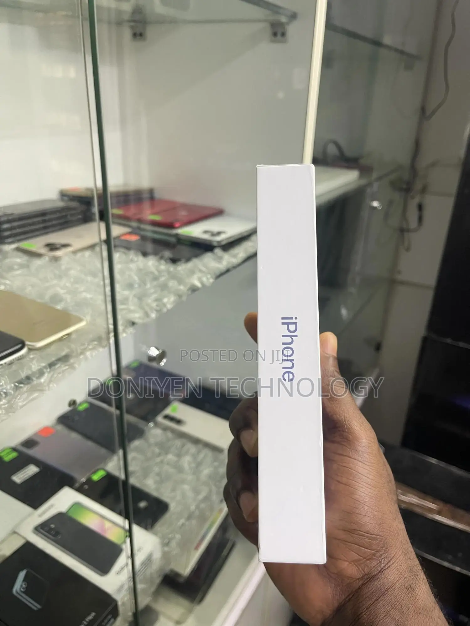 New Apple iPhone 17 Pro Max 256 GB Blue