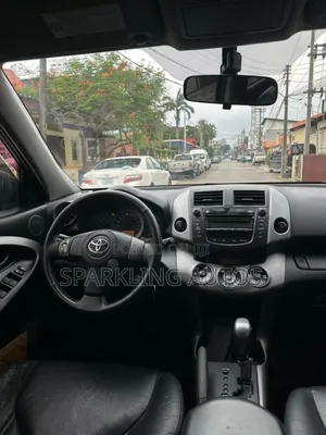 Toyota RAV4 2011 Black