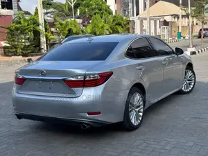 Lexus ES 350 FWD 2013 Silver