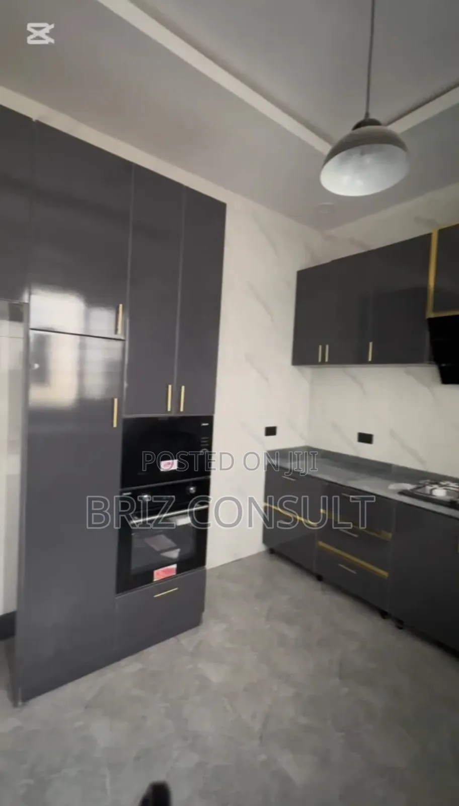 5 Bedroom Fully Detached